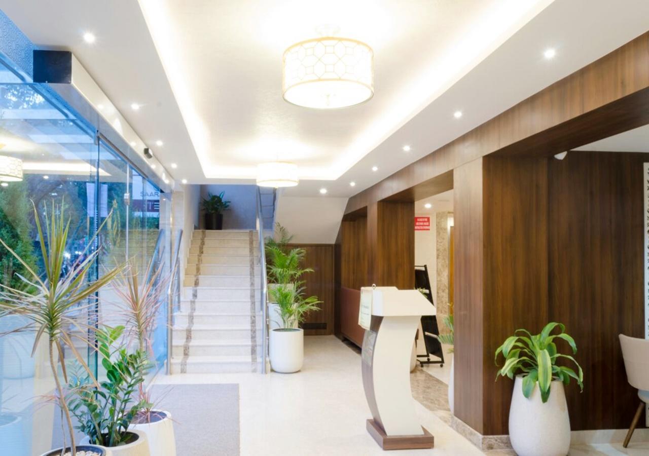 Ss Lumina Hotel Bangalore Luaran gambar
