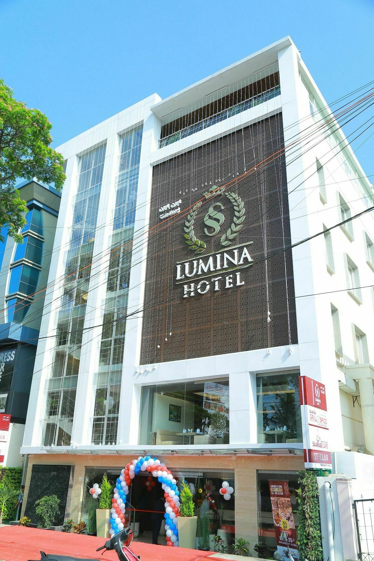 Ss Lumina Hotel Bangalore Luaran gambar